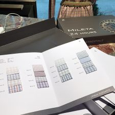 Ulrike Stöckle präsentiert in den Räumen von FEINES SCHUHWERK ausgesuchte Stücke aus der aktuellen Kollektion.