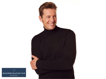 Schwarzer, maßgefertigter Kaschmirpullover mit Rollkragen