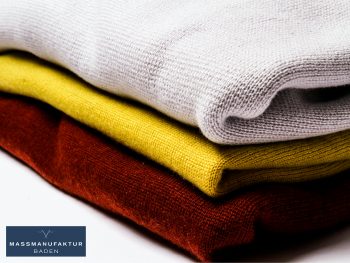 Neben Pullis erhalten Sie auch maßgefertigte Cardigans, Westen und Pullunder in ÖkoTex100-Qualität aus Kaschmir- oder Merinowolle